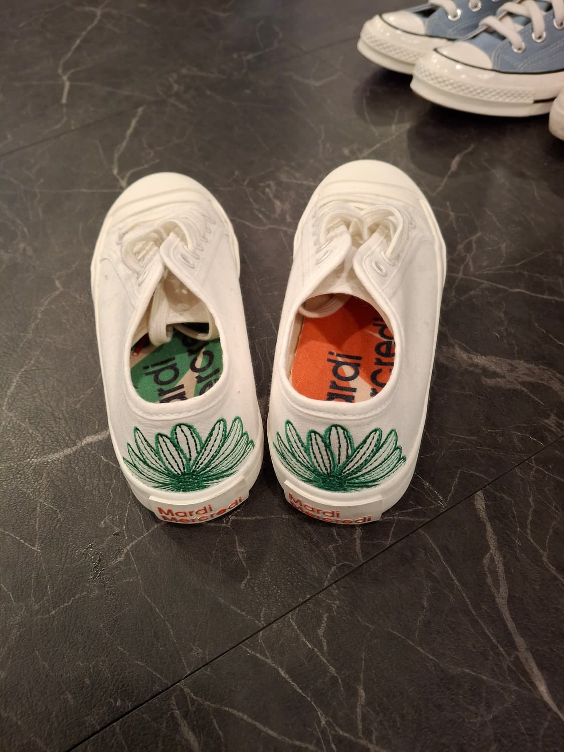(마지막특가) 마르디 메크르디 스니커즈 새상품 240 상품이미지2