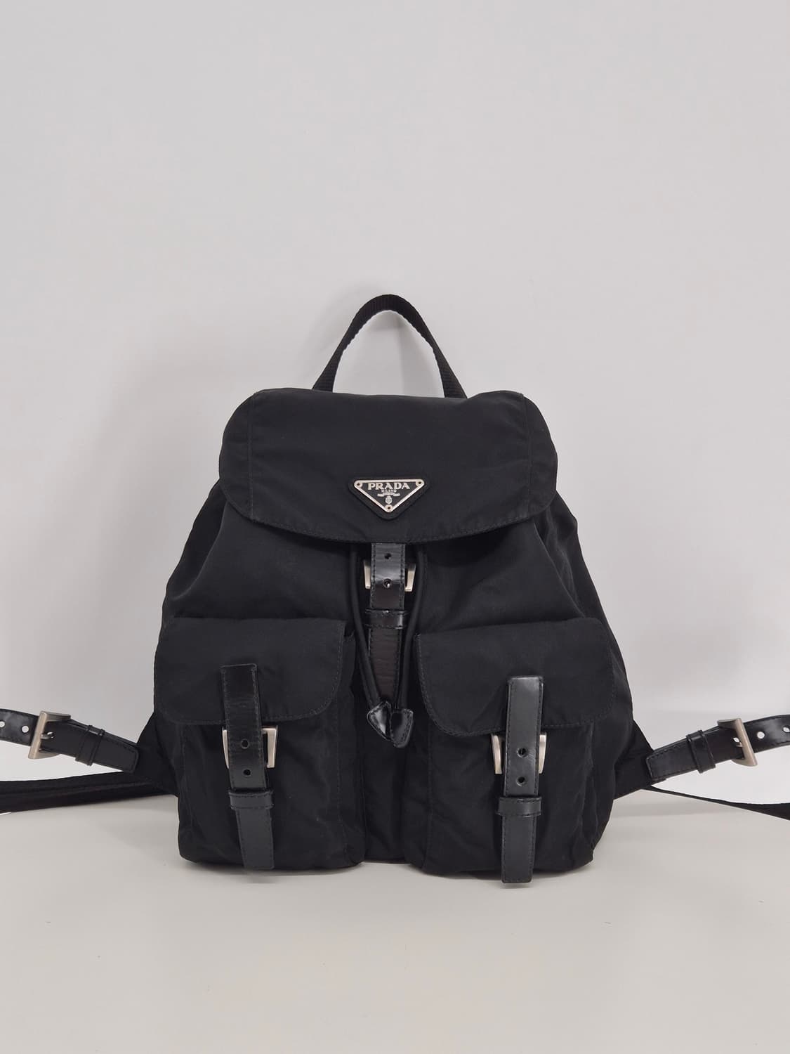 프라다 나일론 스몰백팩  상품이미지1