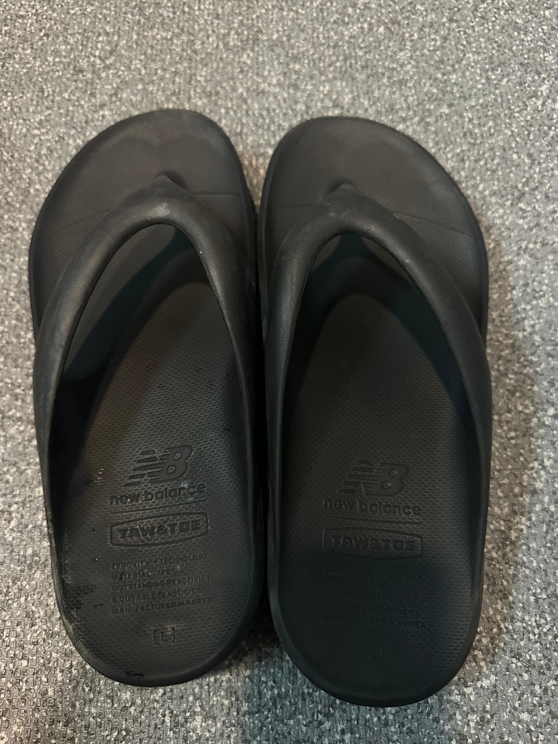 뉴발란스 x 토앤토 플립플랍 쪼리 슬리퍼 팝니다! 상품이미지1