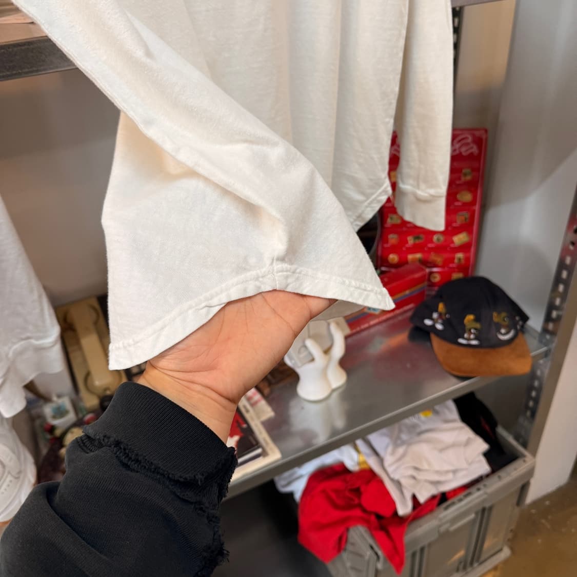 U.M.I MADE IN JAPAN 쉐잎 밑단 디테일 롱슬리브 L 상품이미지5