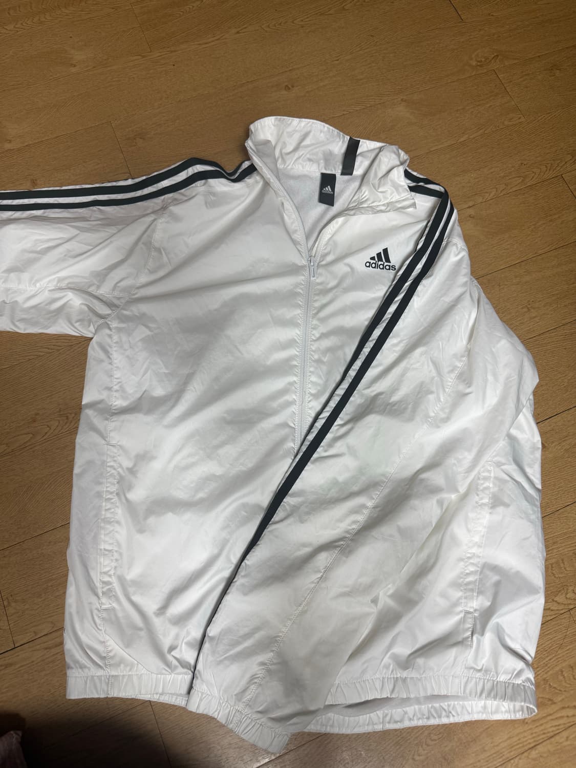 아디다스 3선 트레이닝 바람막이 화이트 상품이미지2