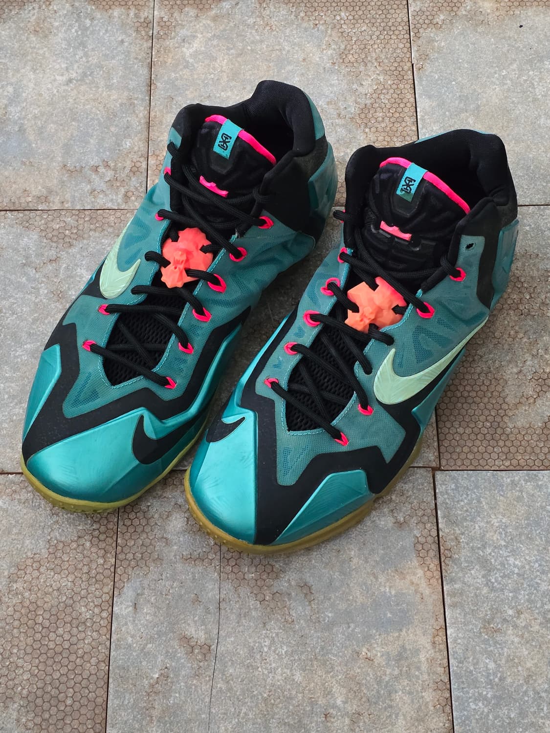 (285)나이키 르브론 11 사우스 비치  상품이미지1