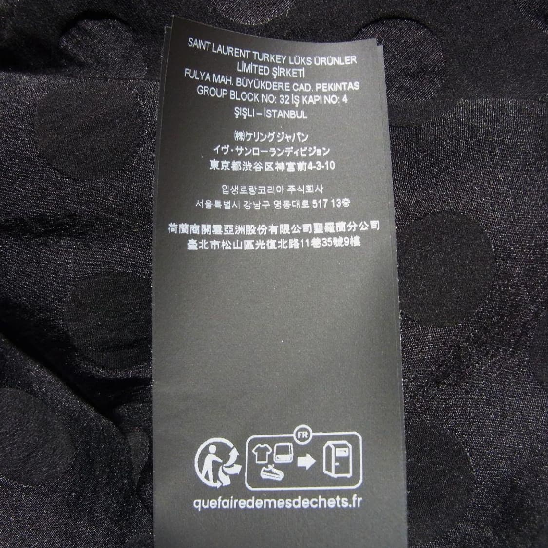 [BTS 지민님 착용] 생로랑 24ss 블랙 폴카닷 실크 셔츠 상품이미지7