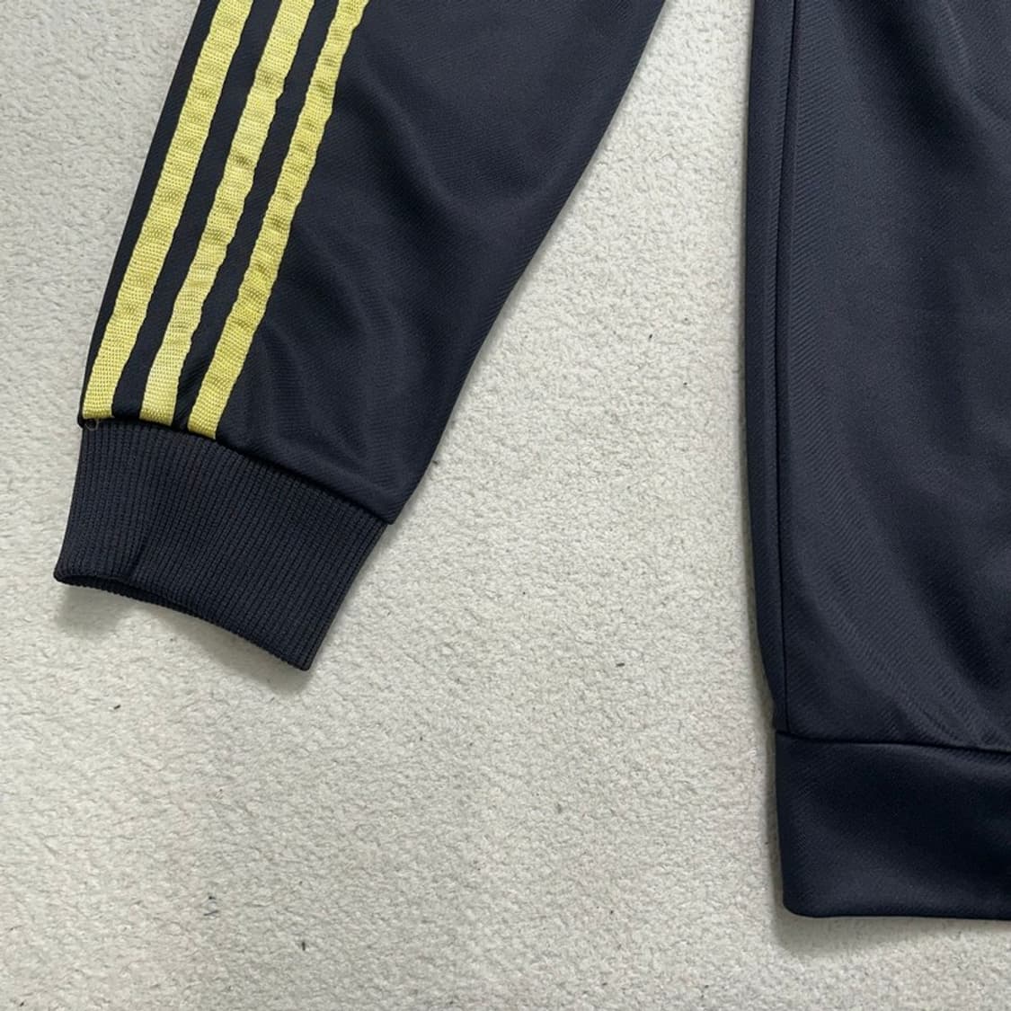 아디다스 바람막이 져지 자켓 블랙-옐로우 105 상품이미지3