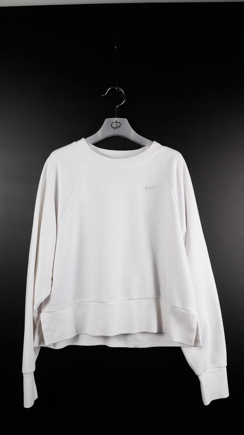 나이키 흰색 뒷트임 크롭티 상품이미지1