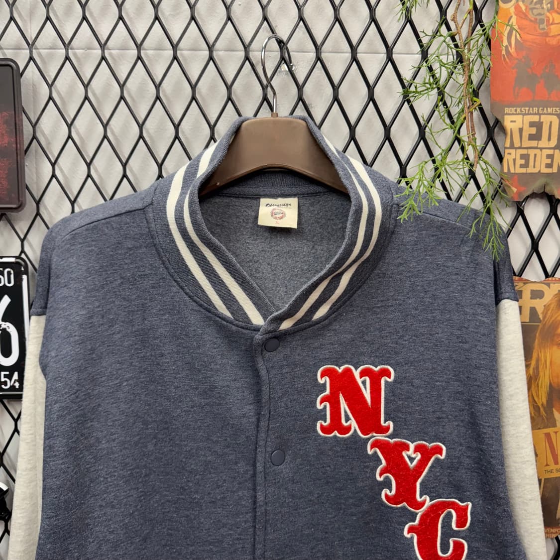 JPN VINTAGE 바시티 자켓 전면 NYC 자수 로고 포인트 네이비 상품이미지3