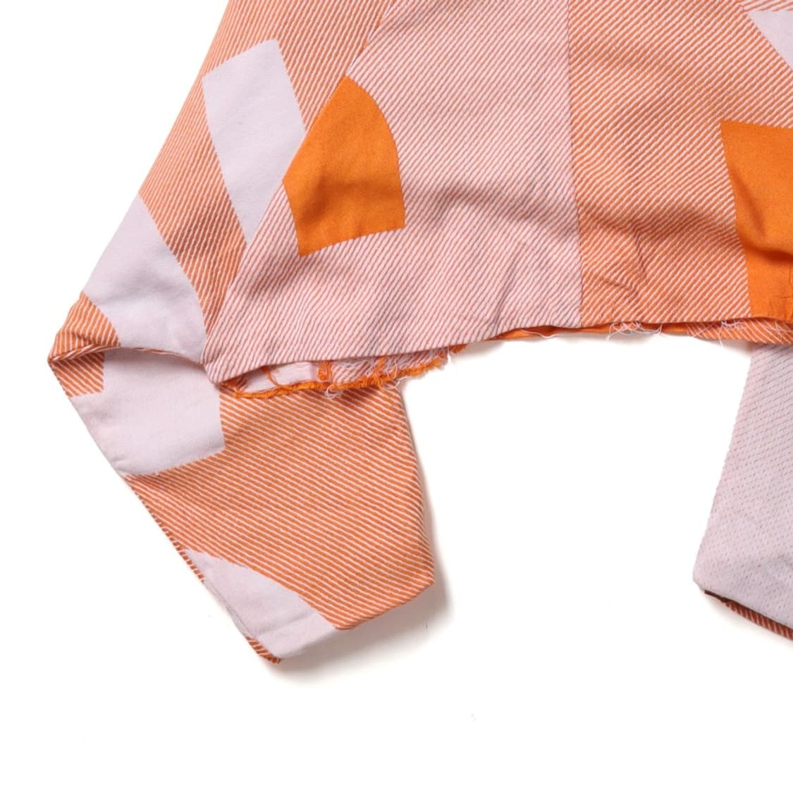 Studio ALCH Pattern Pullover

 상품이미지8