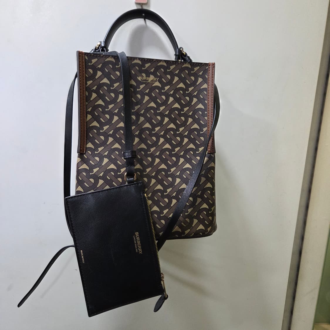 버버리 버킷 2way 상품이미지7