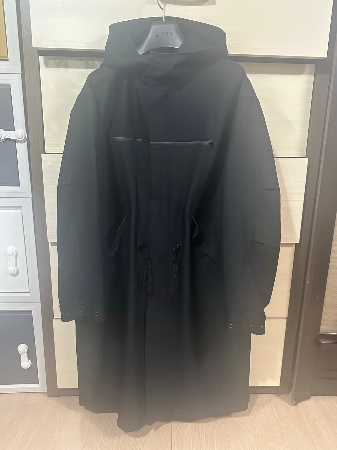 T2 : chest pocket hoodie coat black 상품이미지1