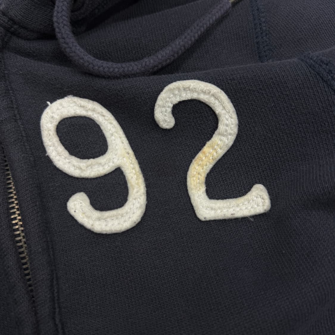 아베크롬비 Y2K 딱붙 아치로고 후드집업 상품이미지4