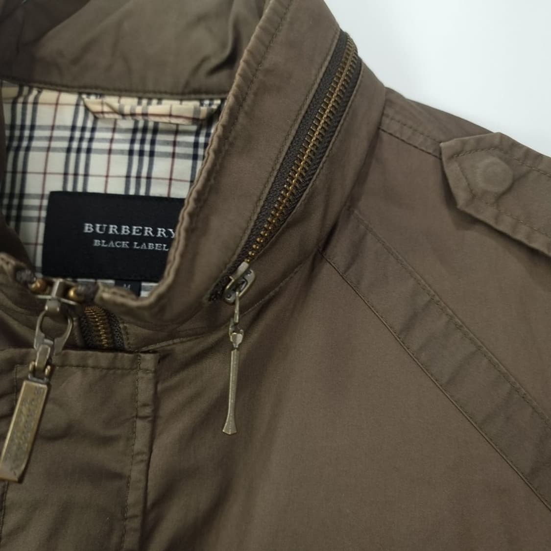 [버버리] 블랙라벨 빈티지 숏 필드 야상 자켓 올리브카키 P01437 상품이미지6