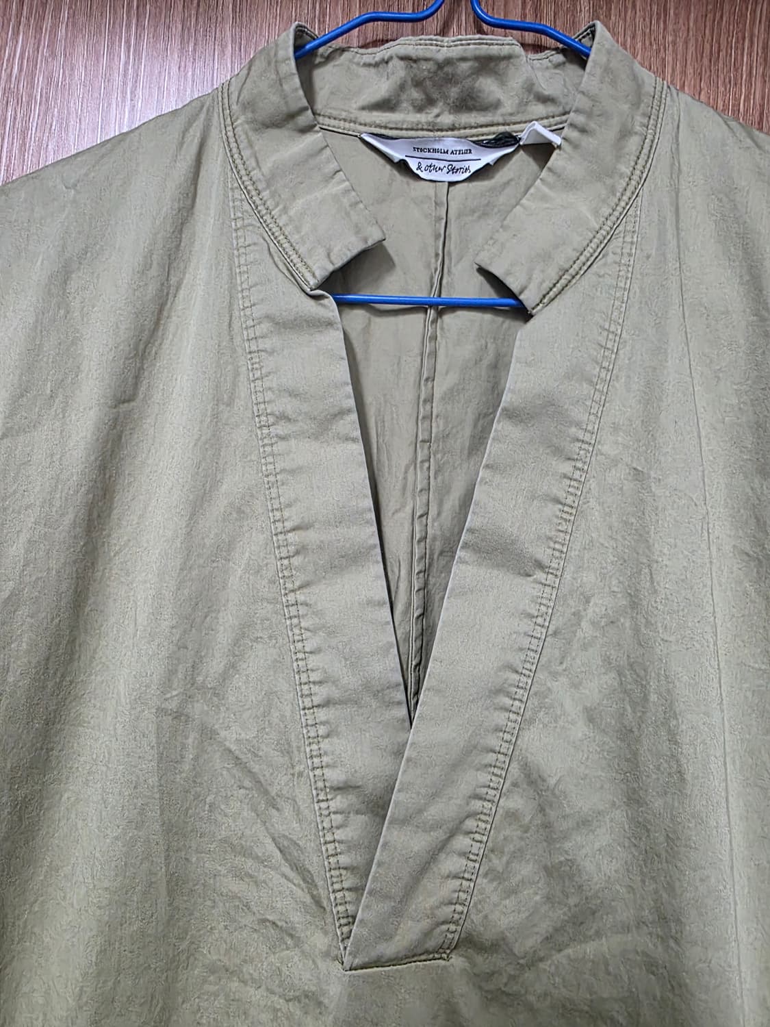 앤아더스토리즈 브이넥 코튼 카프탄 원피스 상품이미지2