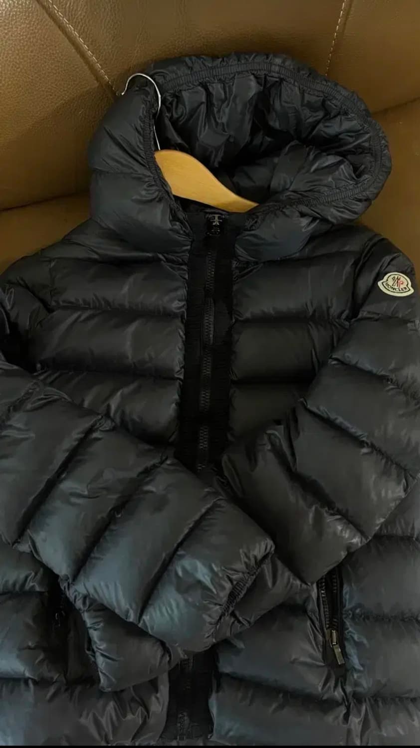 몽클레어 패딩 상품이미지1