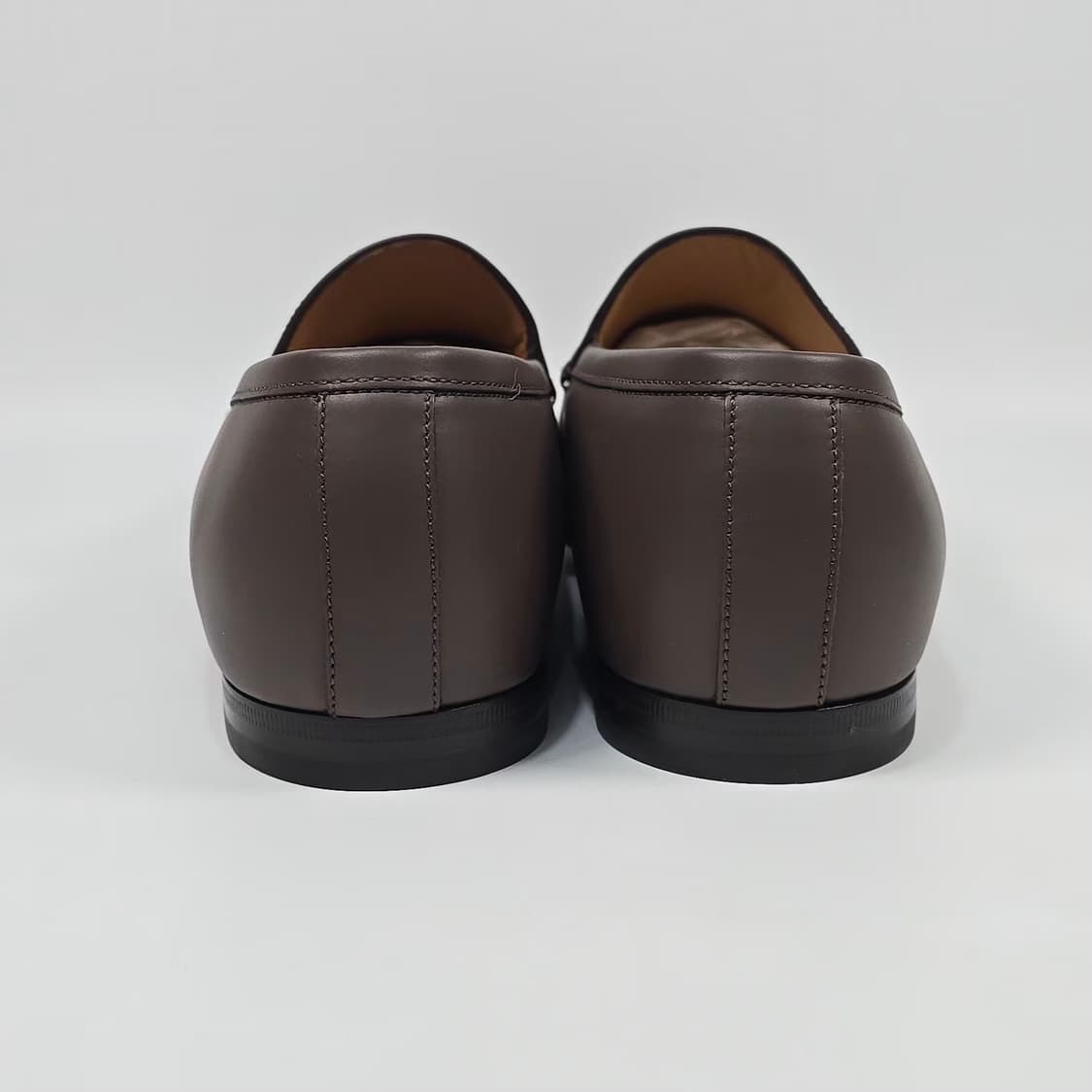 구찌 레더 로고 로퍼 (270)  상품이미지3