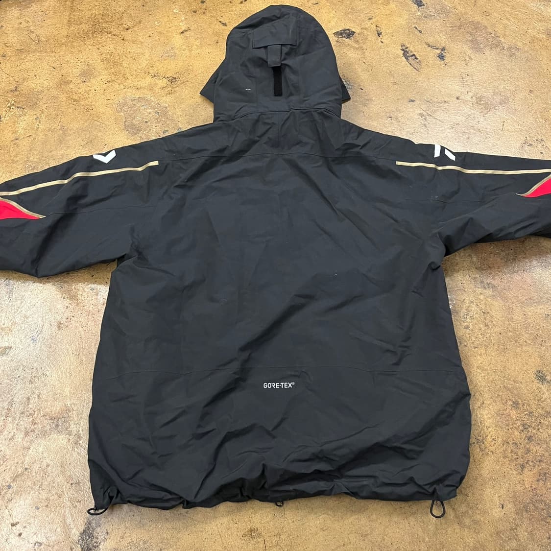 [정품/XL] 다이와 토너먼트 고어텍스 블랙 레드 스키 보드 자켓 b16 상품이미지4