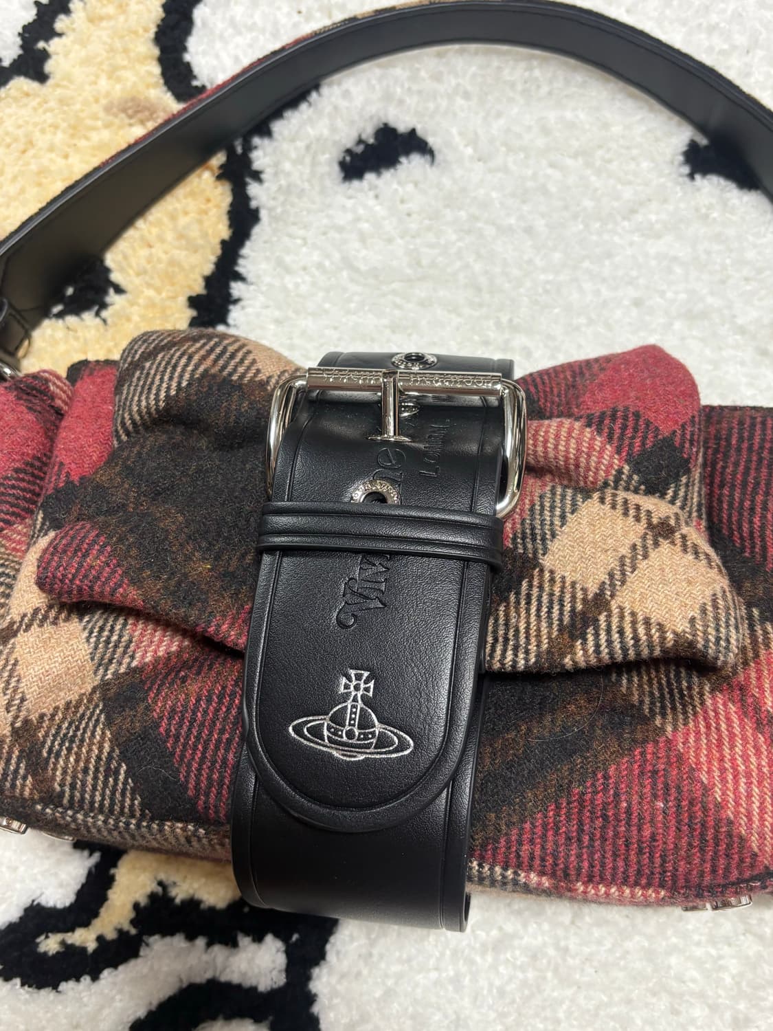 비비안웨스트우드x헤리스트위드 헤이즐 트레저 핸드백   상품이미지1