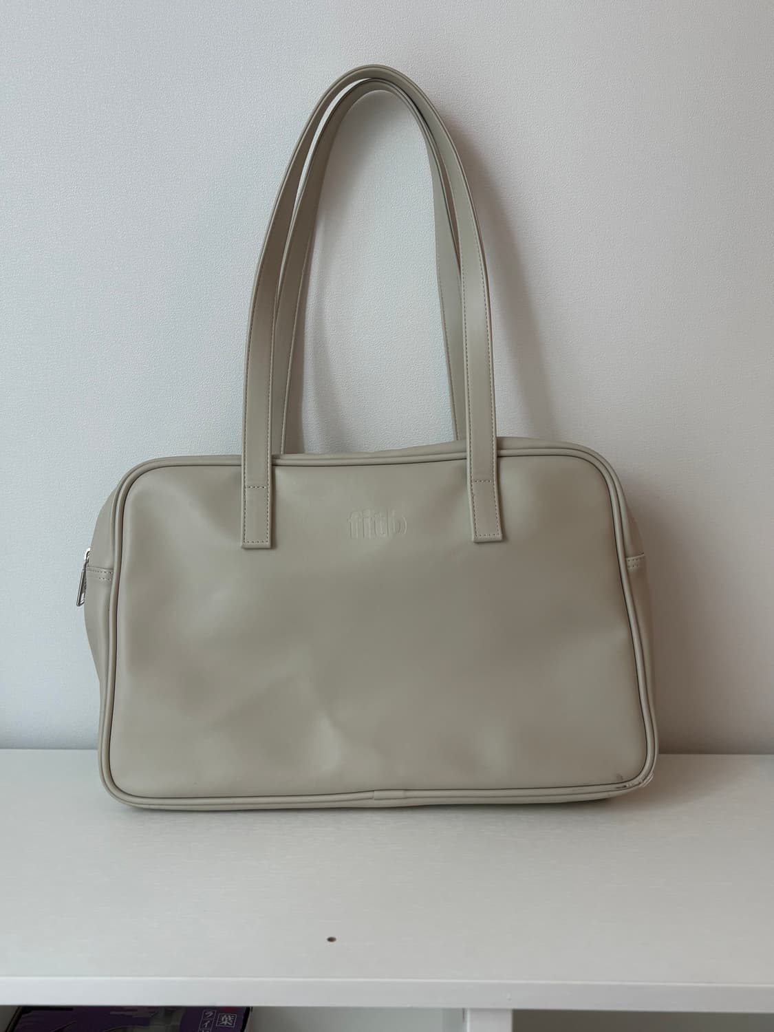 필인더블랭크 숄더백 에그쉘 상품이미지1