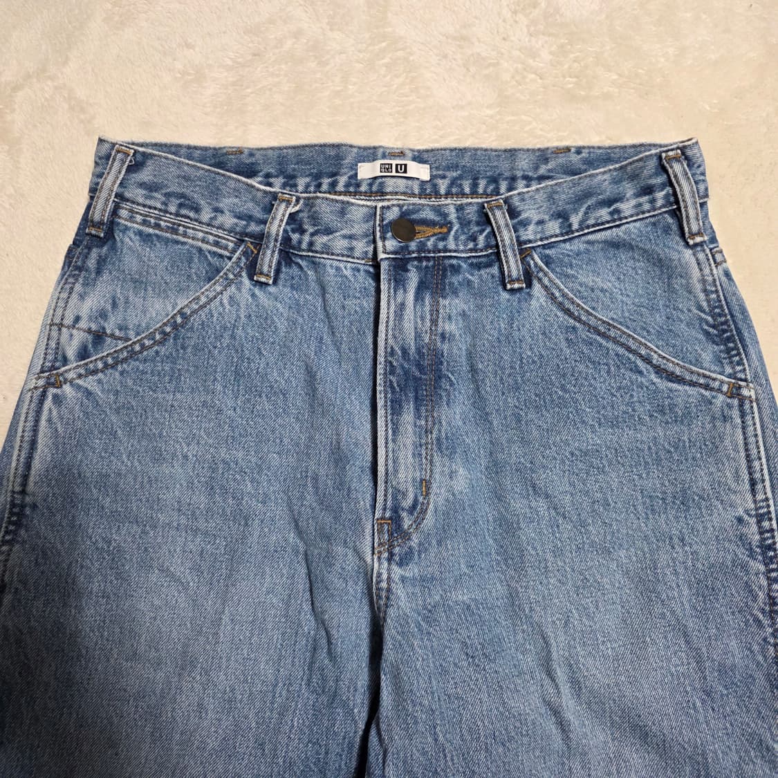 (30)여성 유니클로 U 테이퍼드 데님 팬츠  상품이미지2