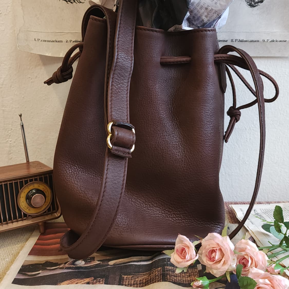 90s 올드코치 레더백 마리에타 드로스트링 숄더백 코치 복조리백 상품이미지4