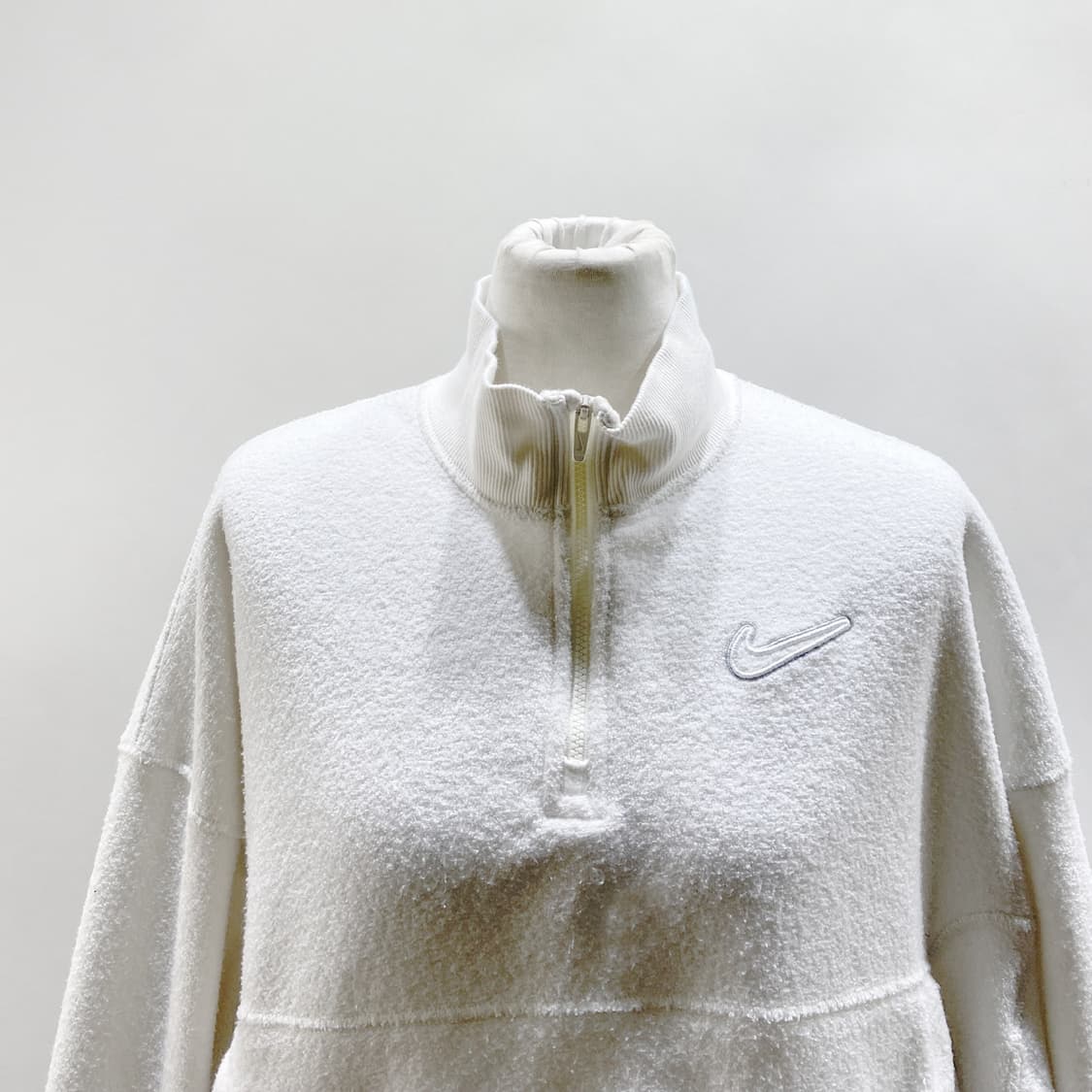 나이키 2025 주니어 여아 플리스긴팔티 12-13L  상품이미지2