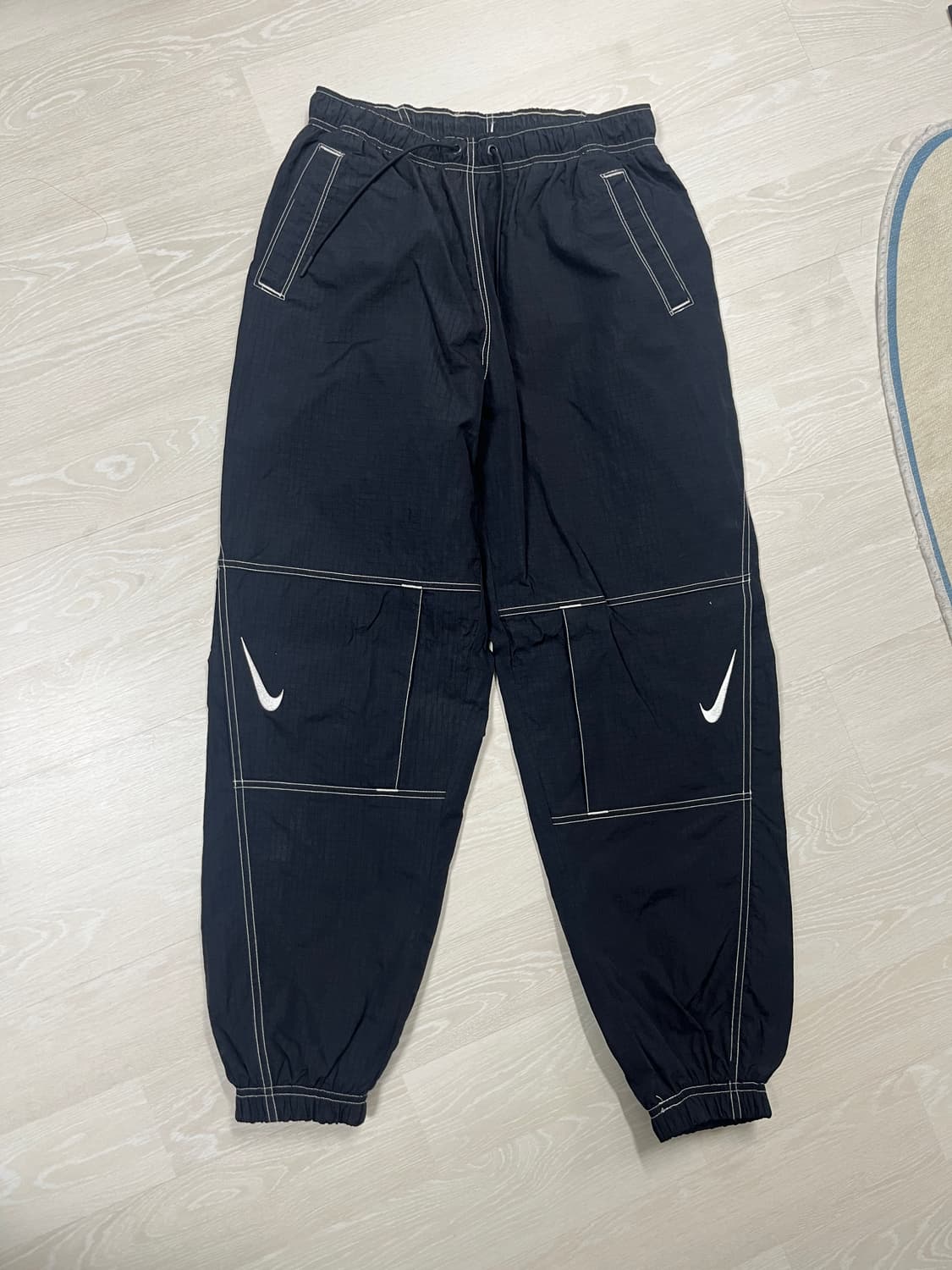 나이키 우븐 팬츠 블랙 색상 S  상품이미지1