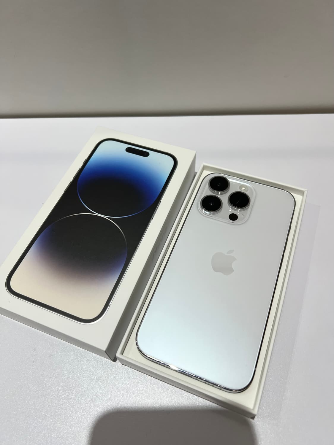 아이폰 14프로 256gb 실버 상품이미지1
