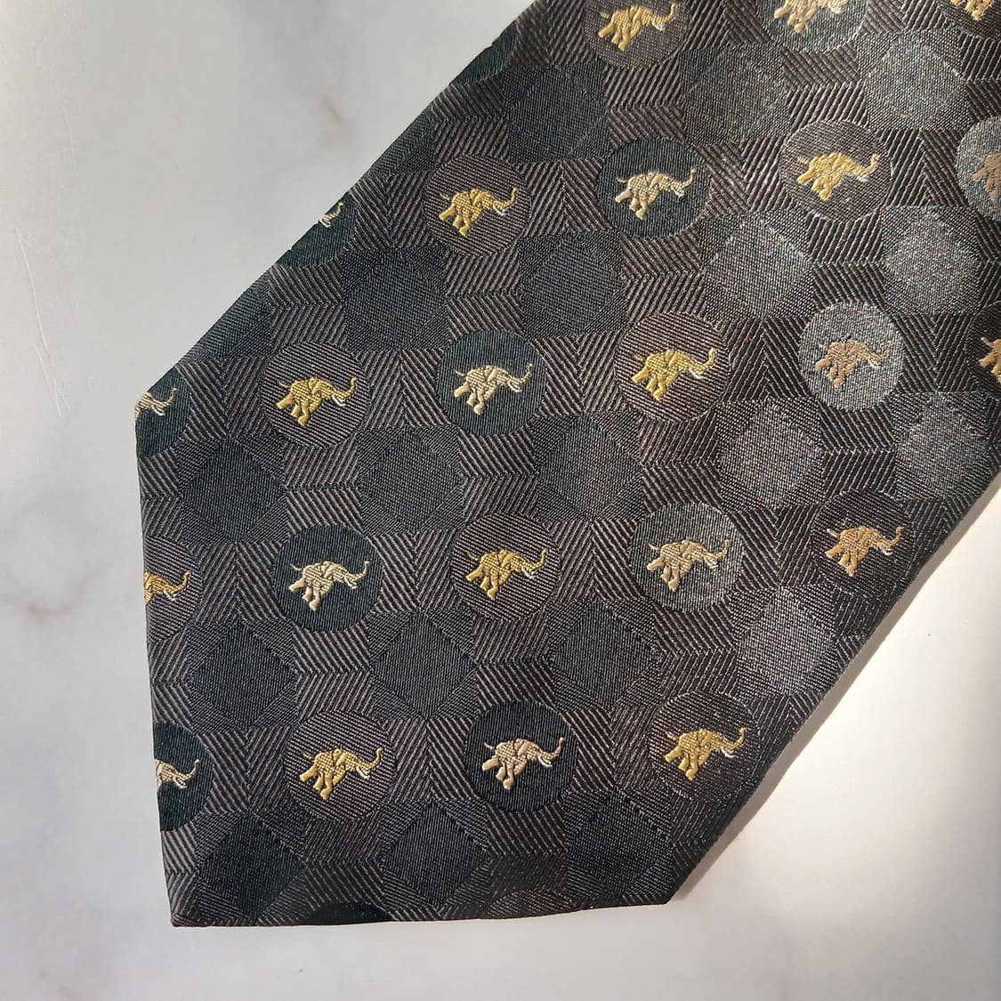 짐톰슨 코끼리 자수 패턴 넥타이 9.5cm A+~A등급 E848
 상품이미지5