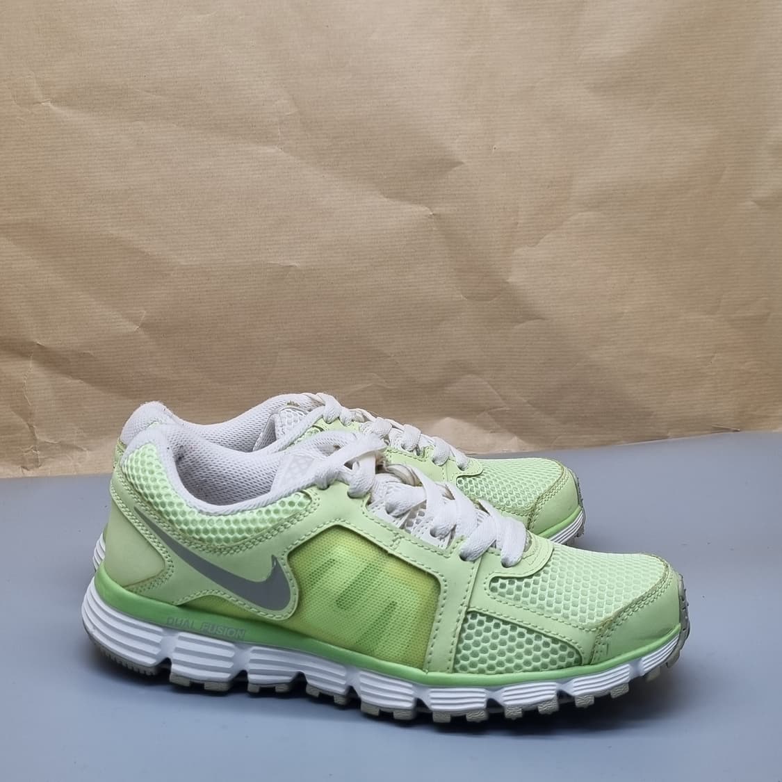 나이키 듀얼퓨전ST 여성운동화230  상품이미지1