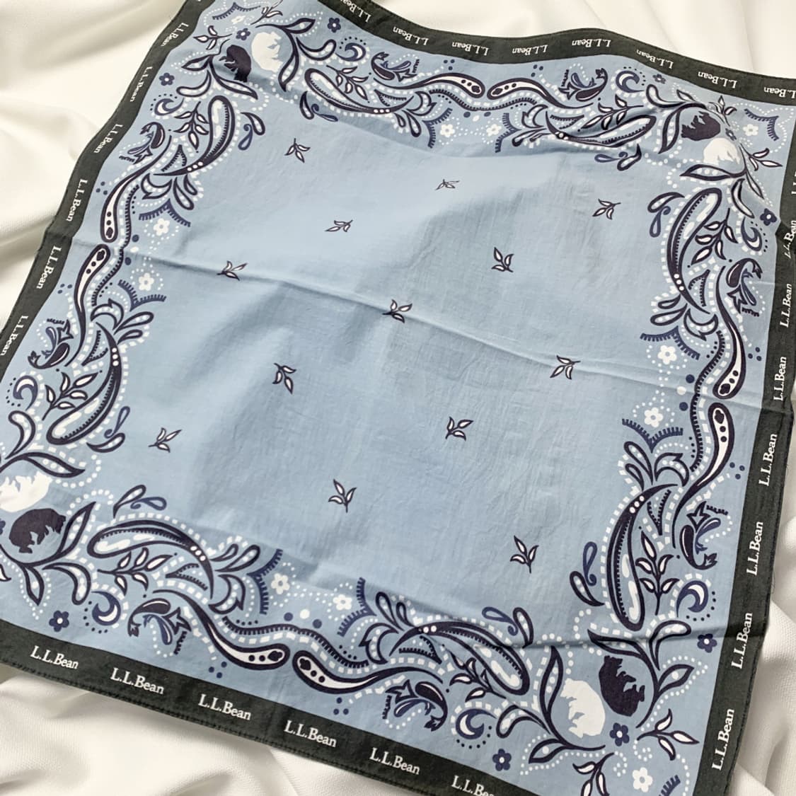 [정품] L.LBean 엘엘빈 페이즐리 빈티지 쁘띠스카프 손수건 상품이미지1