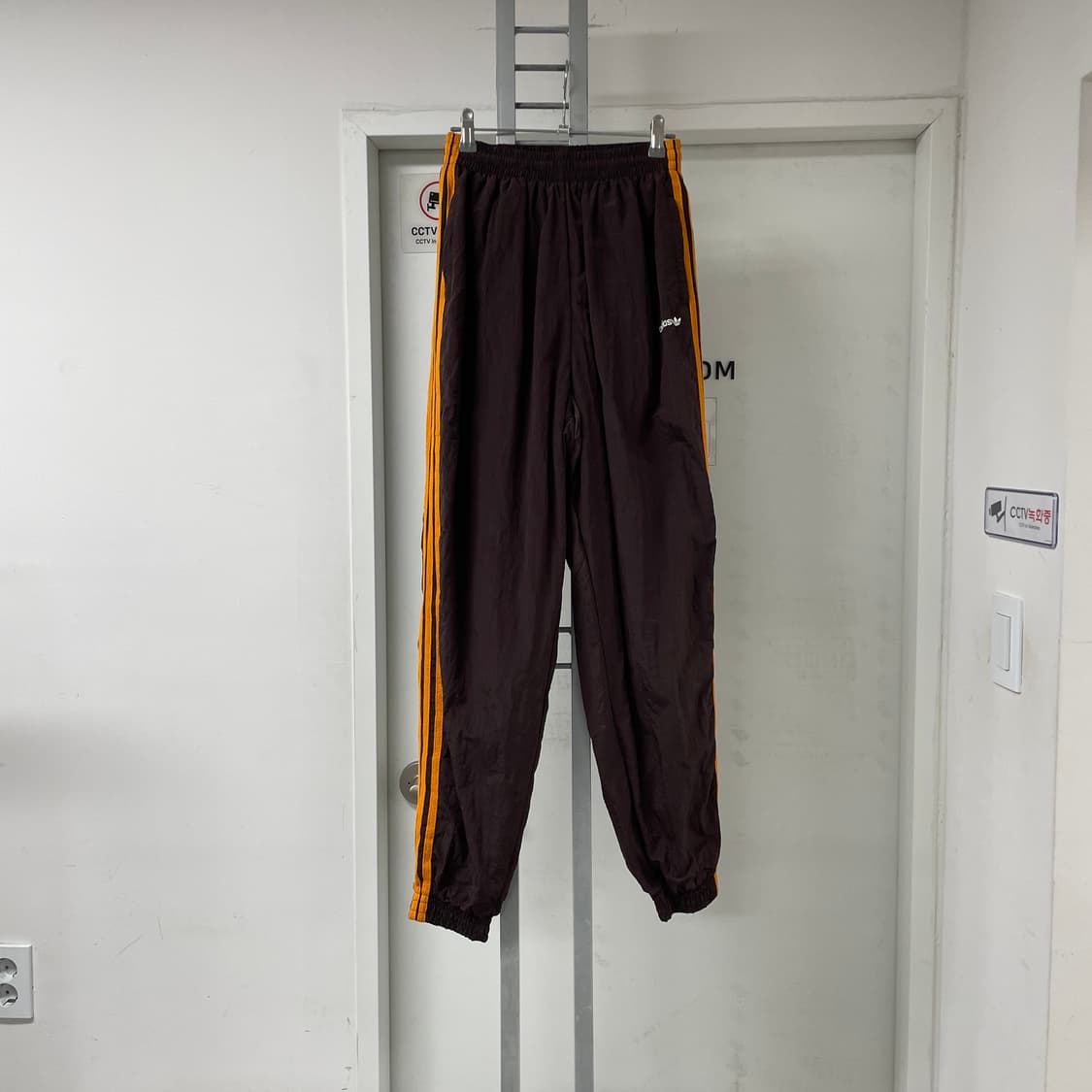 아디다스 브라운 트레이닝 조거 팬츠 S(W) 상품이미지1