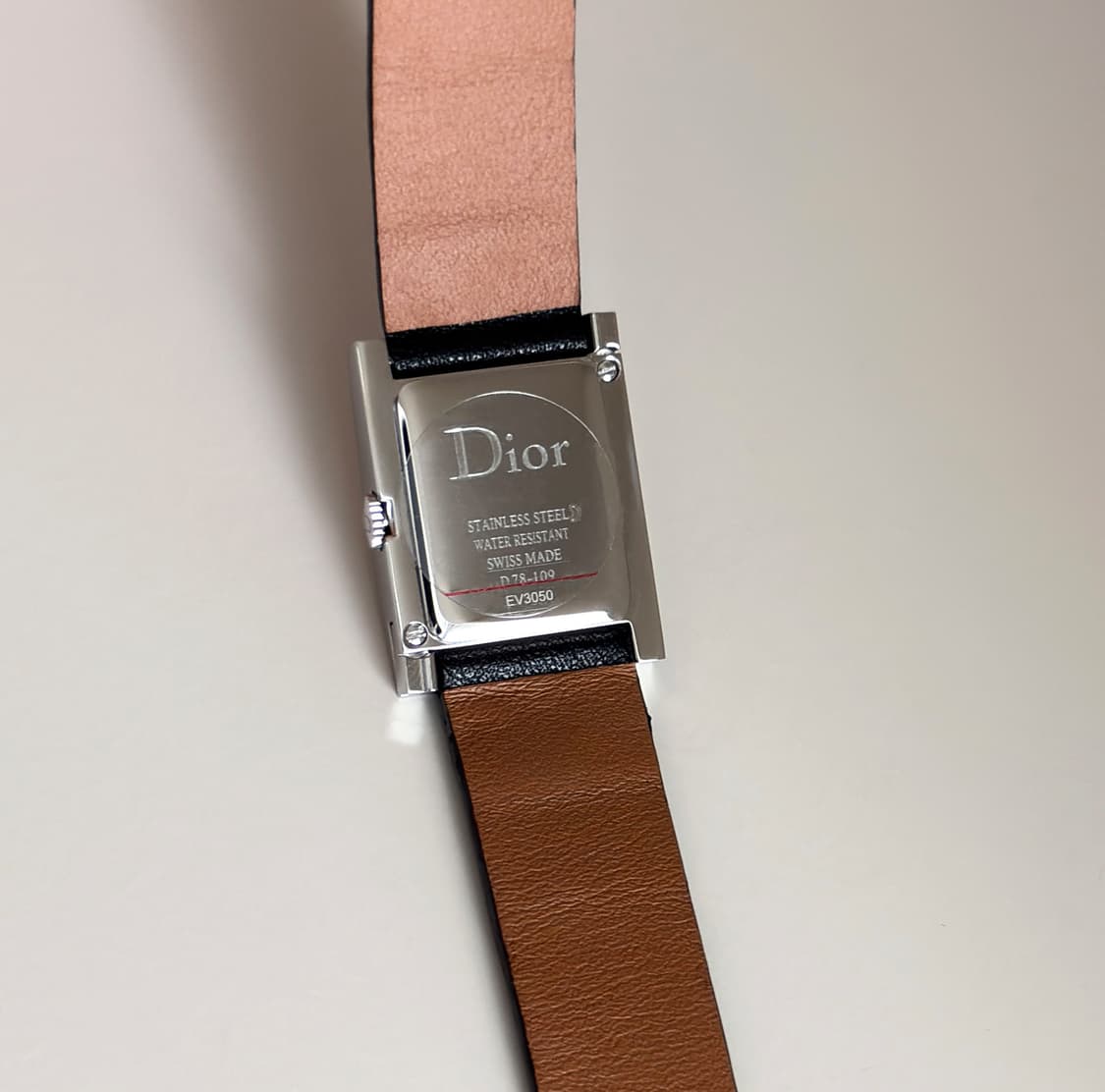 디올 마리스 핑크 쉘 시계 상품이미지8
