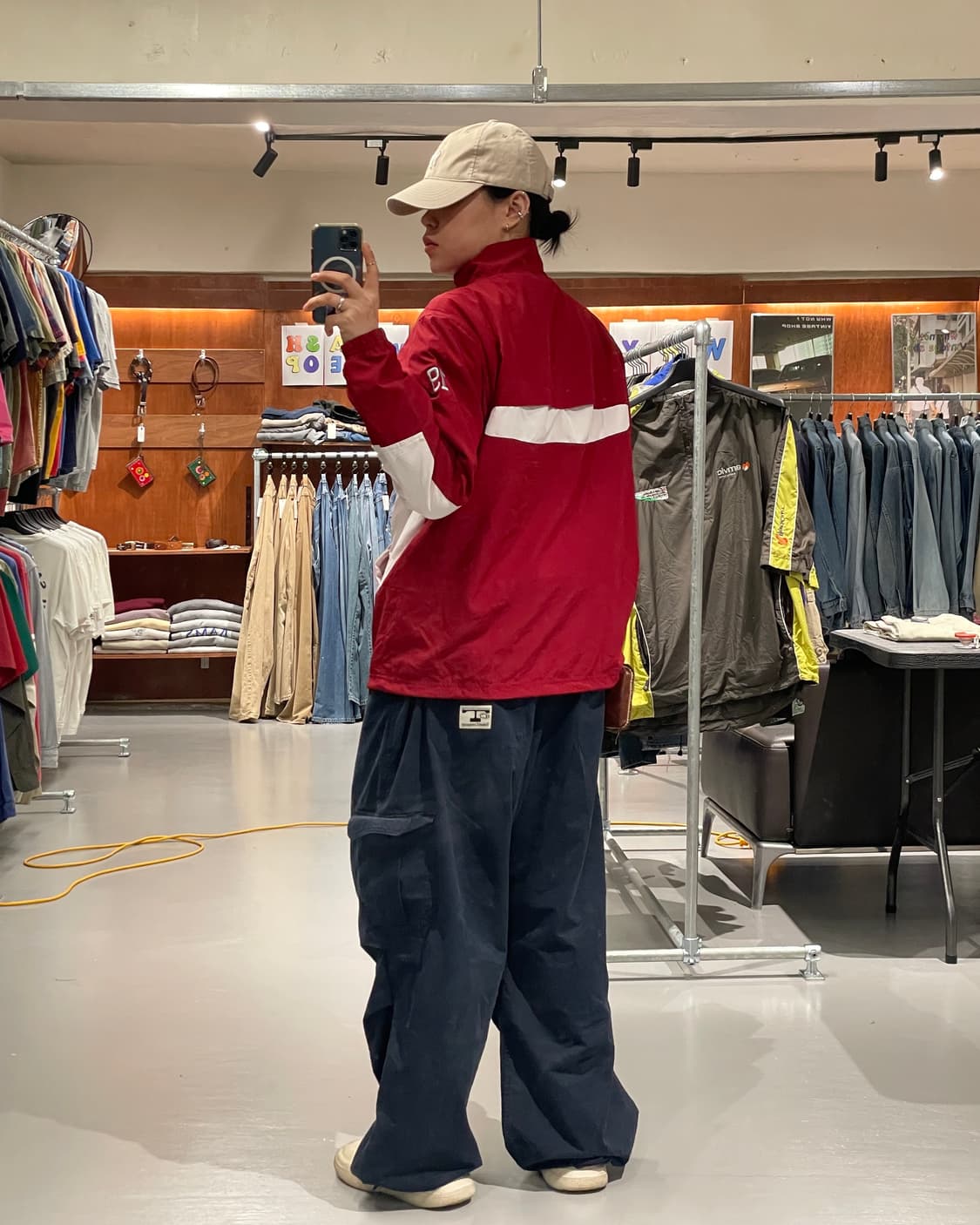 러셀 반집업 바람막이 웜업 상품이미지4