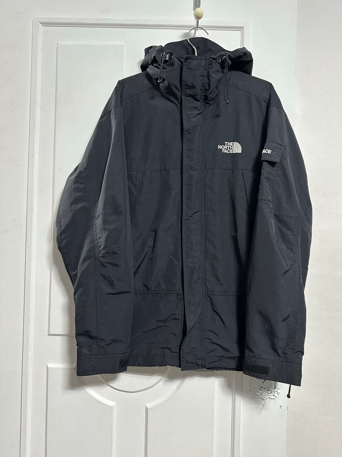 노스페이스 포켓 바람막이 상품이미지1