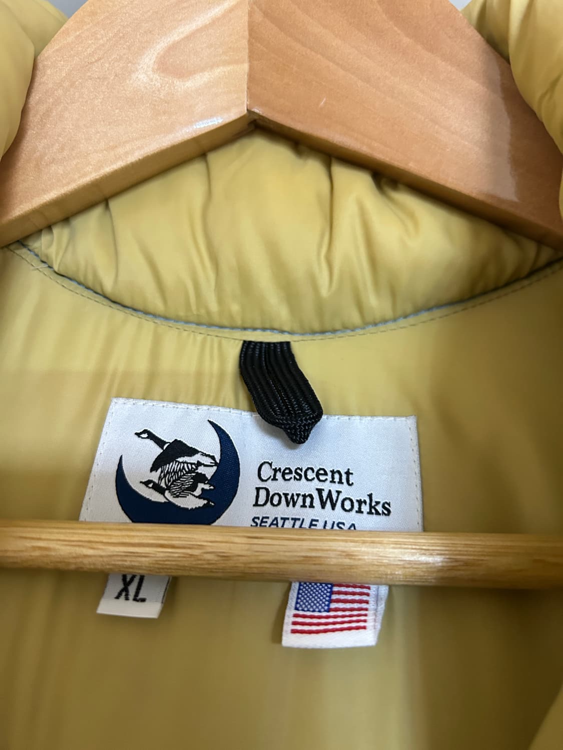 크레센트다운웍스 패딩베스트 xl 상품이미지3