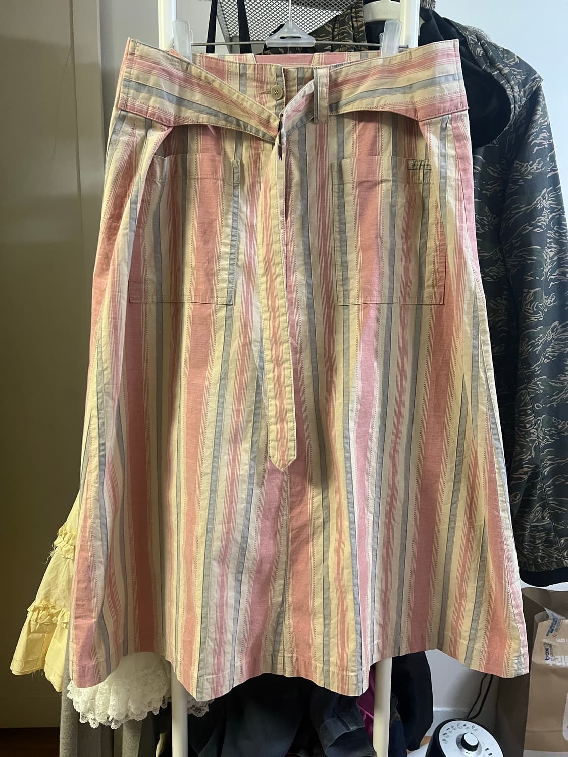 캘빈클라인 핑크 스트라이프 코튼 스커트 상품이미지1