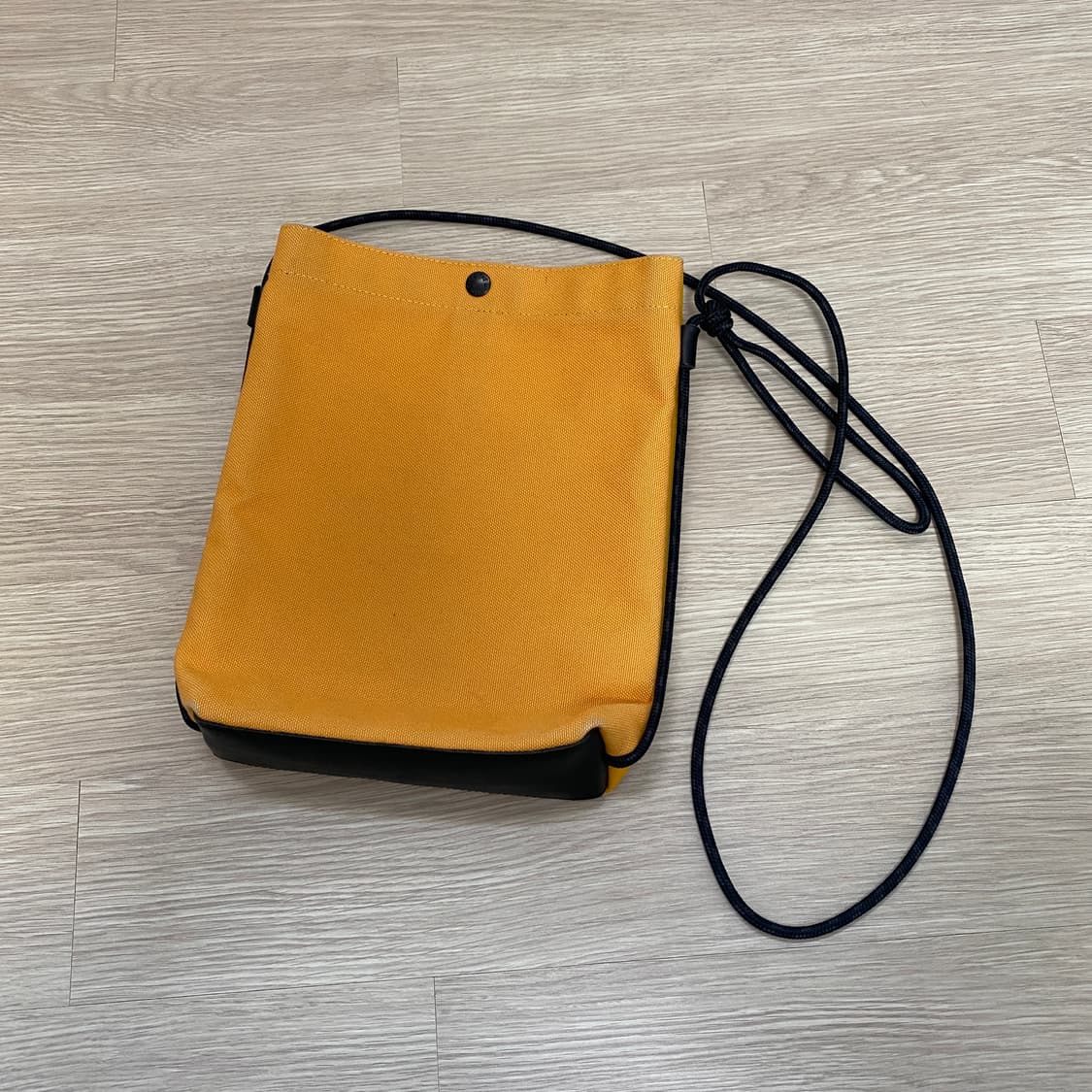 [OS] 노스페이스 퍼플라벨 크로스백 상품이미지3