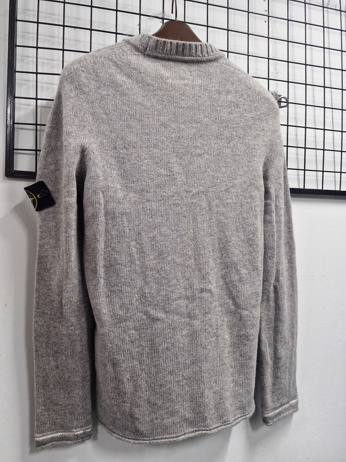95M 스톤아일랜드 울 니트 스웨터 그레이 상품이미지7