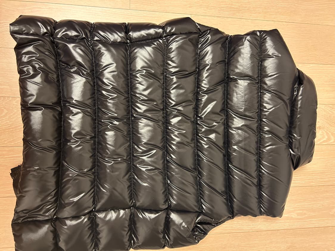 [정품] 몽클레어 가니 패딩 베스트 (잠실 롯데백화점 구매 / 풀컨디션) 상품이미지5