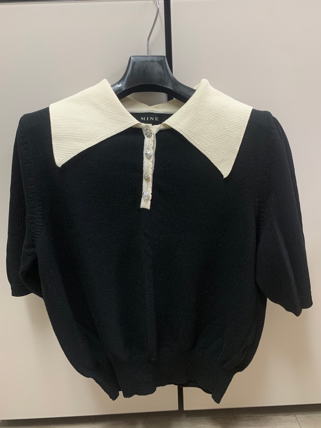 마인 카라 반팔 블라우스 상품이미지1