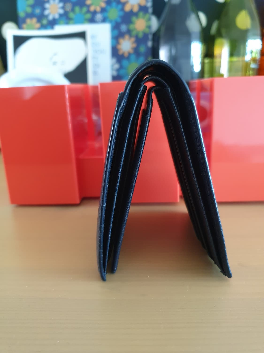 닥스 블랙 가죽 반지갑 상품이미지2