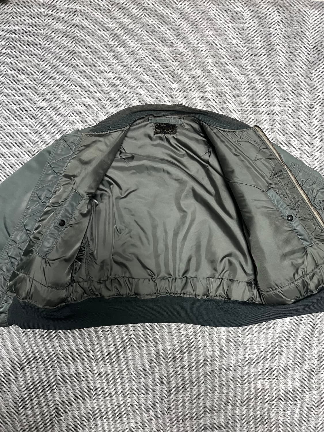 50s ma1 돕스 인더스트리 medium 상품이미지2