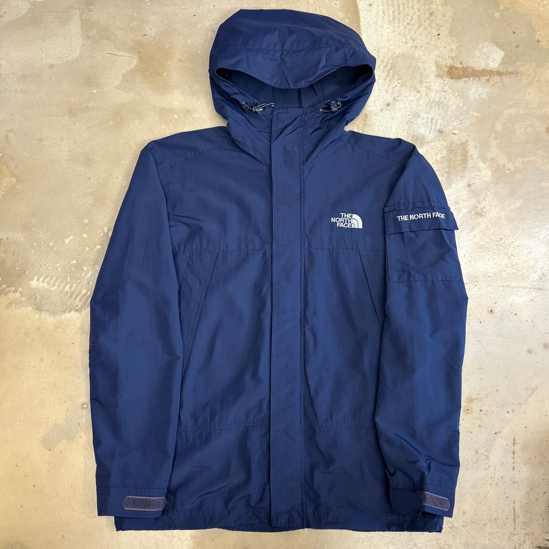100 노스페이스 암포켓 네이비 바람막이 상품이미지2
