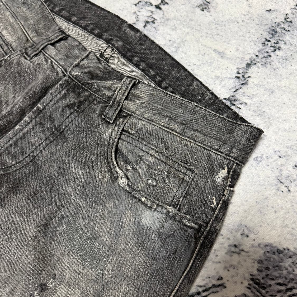 발망 데카르넹 11fw 페인트 셀비지 데님 30 상품이미지5