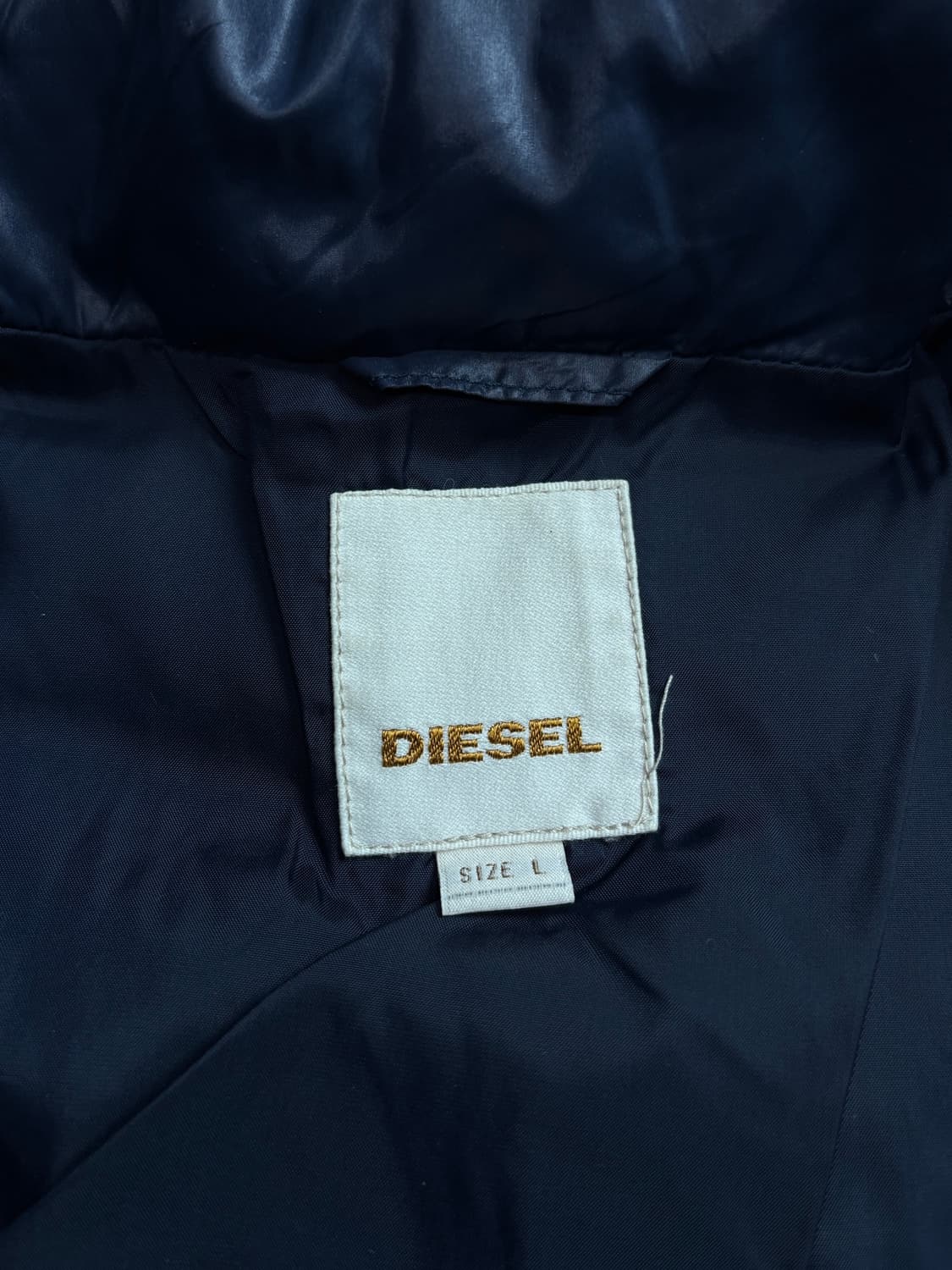 디젤 y2k 글로시 크롭 다운 푸퍼 패딩 1889 상품이미지3