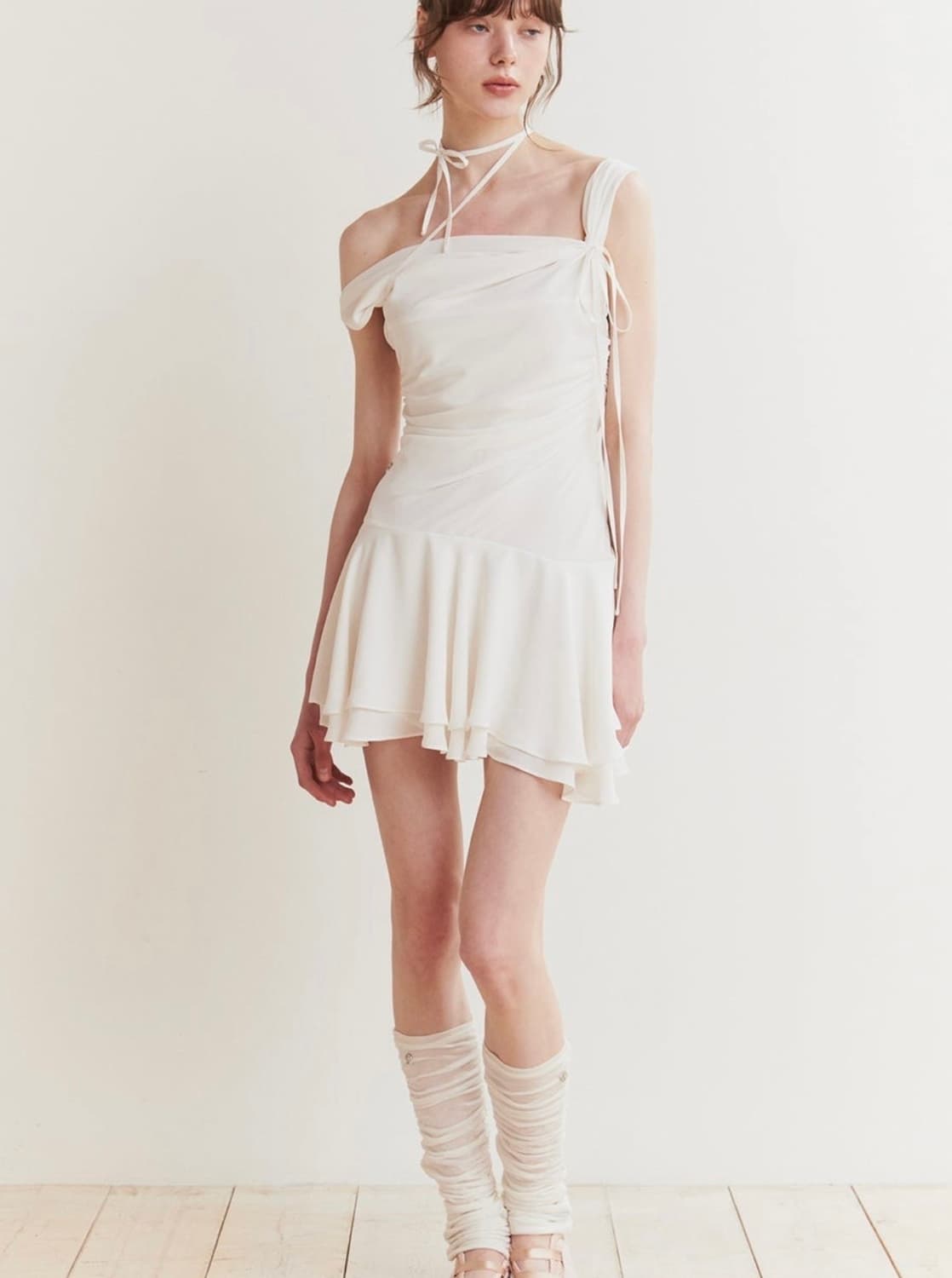 LILY FRILL DRESS ivory 릴리 프릴 드레스 상품이미지1