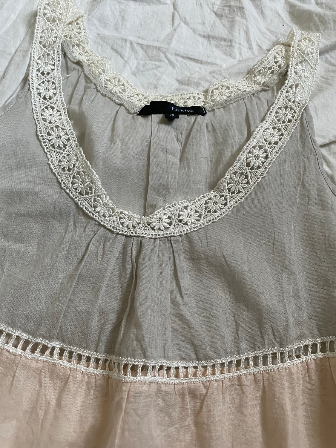 레이스 배색 캉캉 슬리브리스 (여리핏/빈티지) 상품이미지2