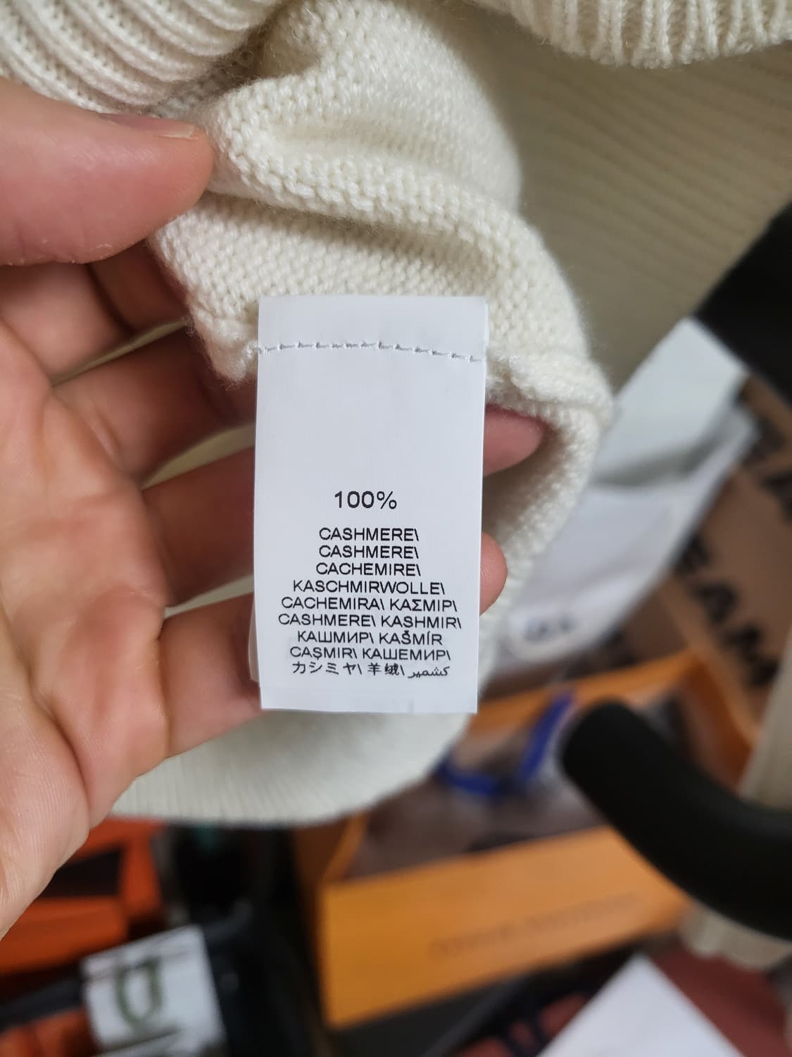 23FW 브루넬로쿠치넬리 캐시미어 니트집업 50 상품이미지5