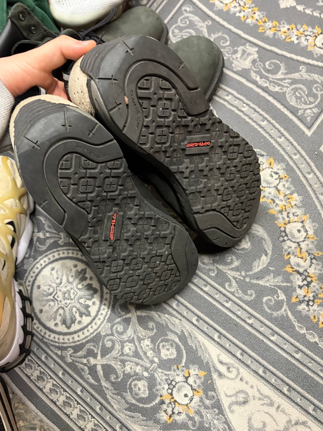 휠라아웃도어 마운틴슈즈 상품이미지2