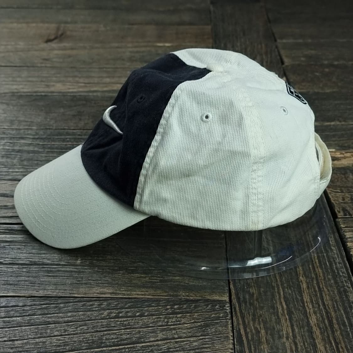 [나이키] 골프 00'S 빈티지 스우시 자수 코듀로이 볼캡 M19647 상품이미지4