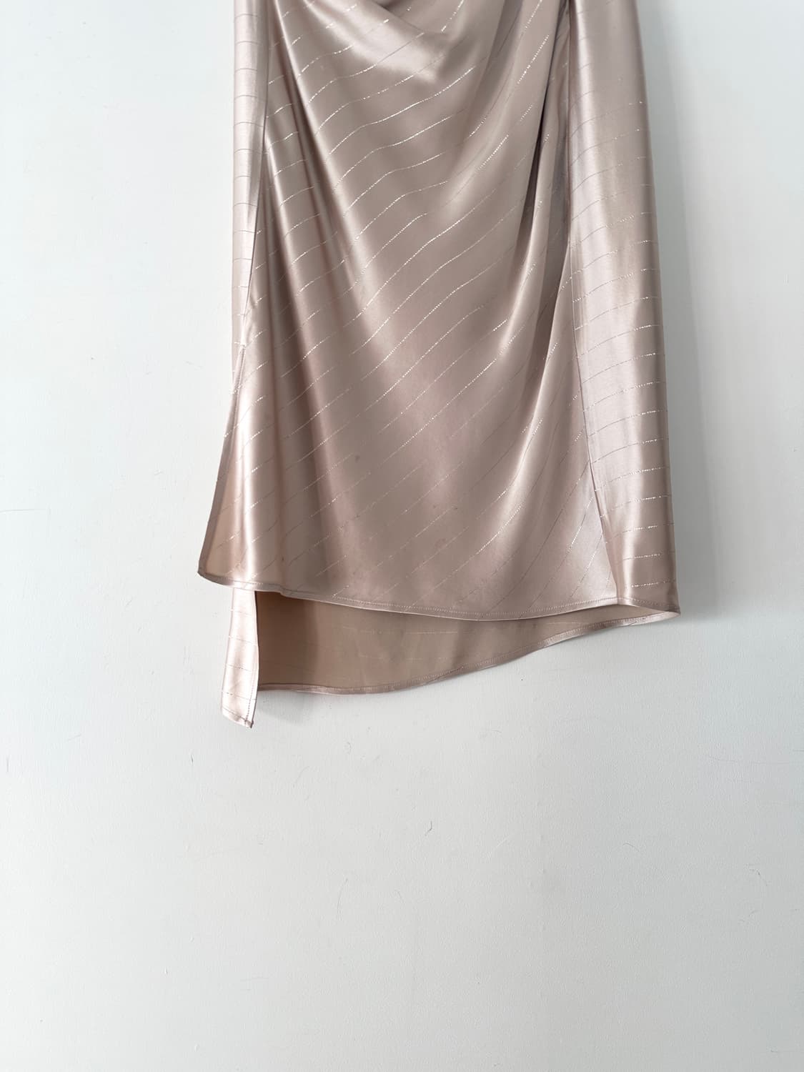 Glossy shirring nude skirt  상품이미지3